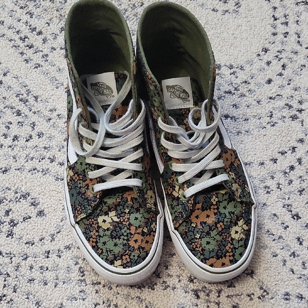 Vans Green and Black Floral Platform Patterned High-Tops